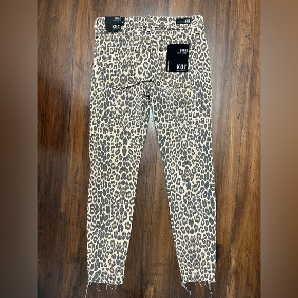 Kut From The Kloth Donna Ankle Skinny Leopard Size 0 Raw Hem Preppy Cropped NWT - Picture 3 of 13